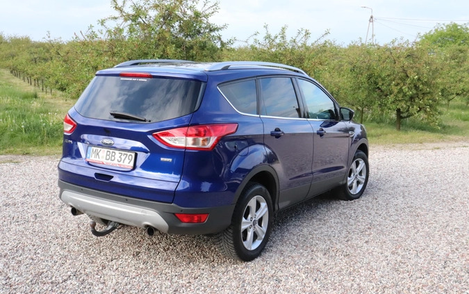 Ford Kuga cena 54950 przebieg: 126452, rok produkcji 2016 z Trzcianka małe 301